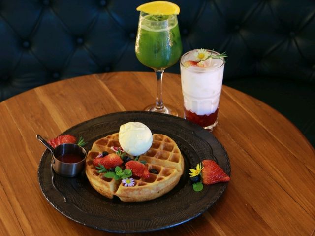 คาเฟ่ลับ Lecino Backyard Cafe 