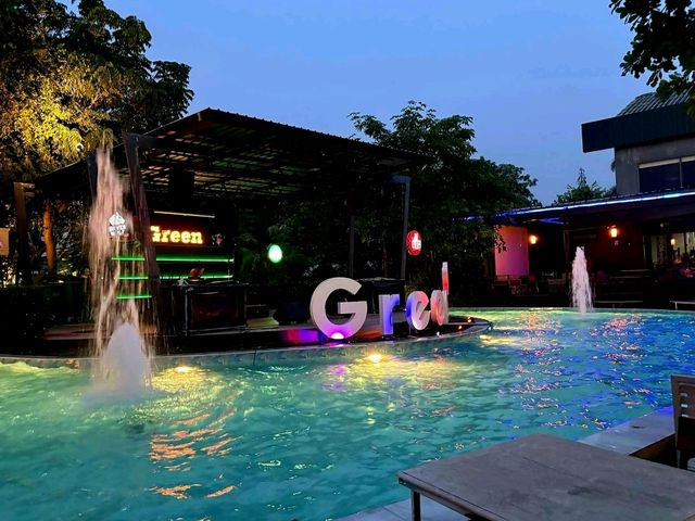 Green barvand restaurant