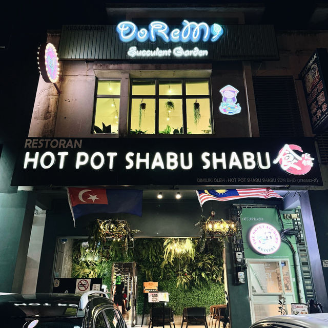 Hot Pot Shabu Shabu in Anggerik Emas