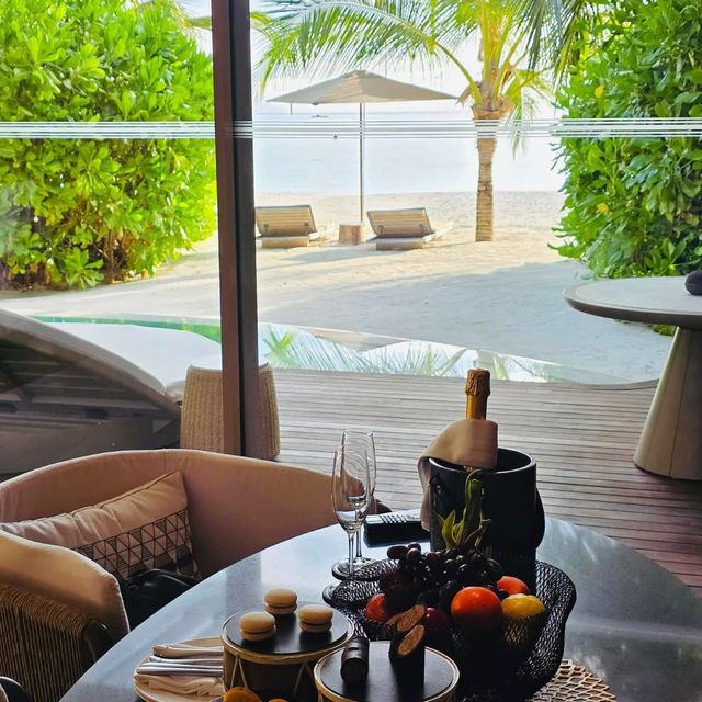 The Ritz-Carlton Maldives: Ultimate Island Indulgence