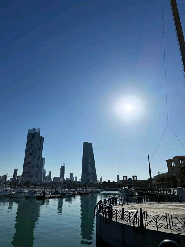 Souq Sharq Seaside – Kuwait City’s Coastal Charm