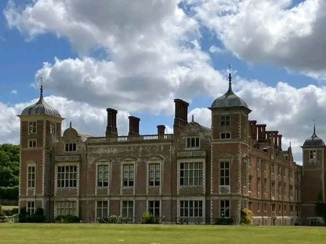 A Lovely Day at Blickling Hall – Rhododendrons in Bloom