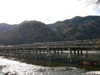 Togetsukyō Bridge: Finding My Zen & Making the Most of Your Visit! 😌🍃
