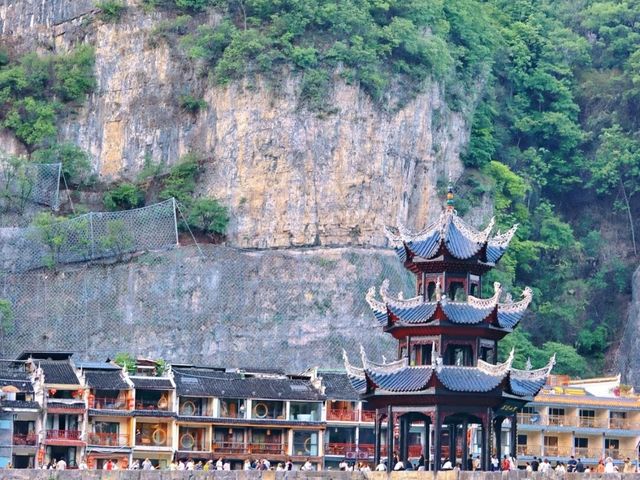 Zhenyuan Ancient Town: The Venice of Guizhou