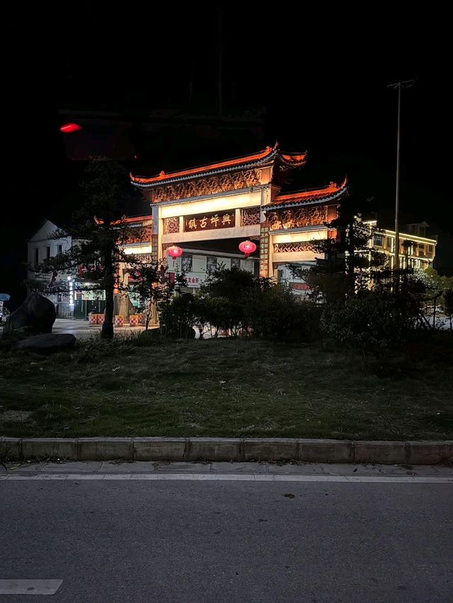 Cute Town, Epic Views, and Chill Vibes All Around