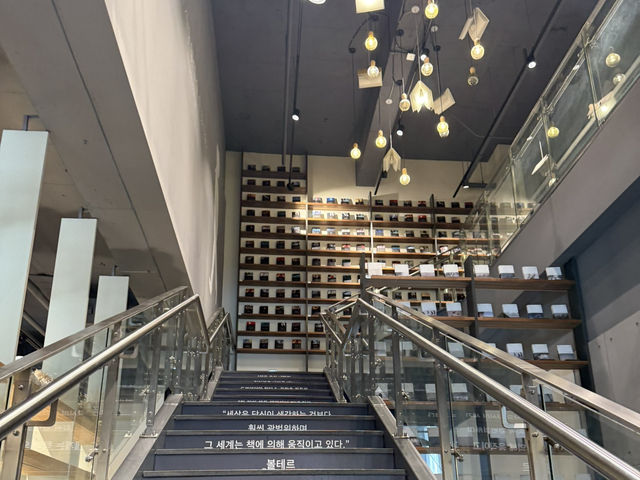 카페꼼마 여의도점 후기📚☕
