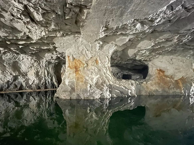 金門｜翟山坑道