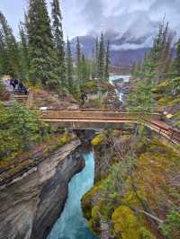 สุดยอดน้ำตกสวยแห่งเมือง Jasper, Canada