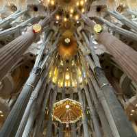 🌀 “Stone That Breathes: A Morning at Sagrada Família”