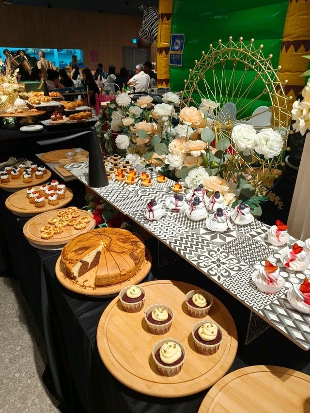 Buffet Bliss: Where Sweet Meets Savory in Jakarta