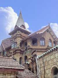 A Budget-Friendly Architectural Treat – Hengshan Moller Villa, Shanghai