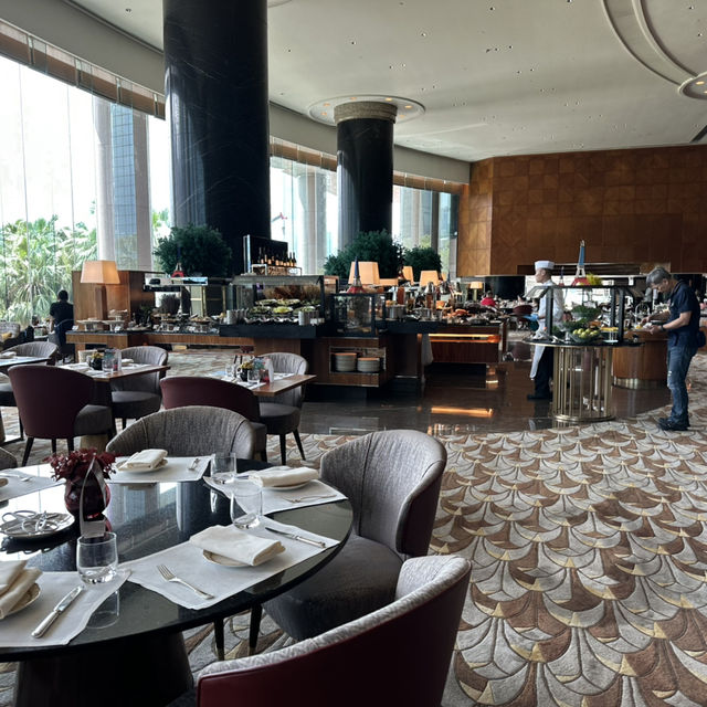 Explore the luxury at Grant Hyatt Hong Kong