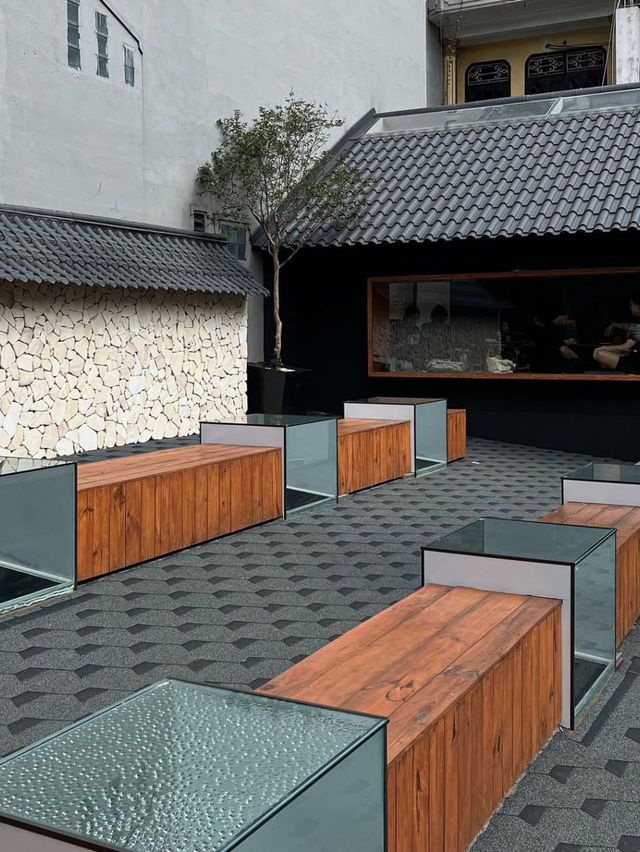 Luli Coffee Artspace