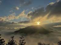 【竹田城跡】雲海に浮かぶ“天空の城”で、幻想的な絶景旅を体験🌄✨