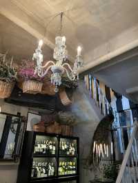 ร้านอาหารในกรุงเทพ ที่เปลี่ยนธีมบ่อยมาก