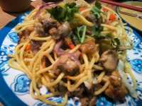 【饃饃餃子】乃正宗尼泊爾食館,好有傳統風味,支持！