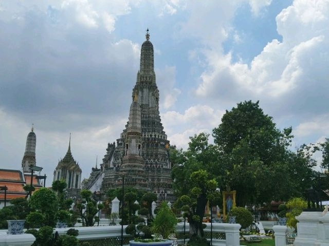 ชมความงาม..วัดอรุณ