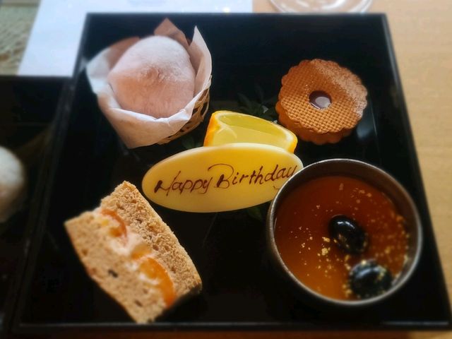 TEA HOUSE FUJU(ティーラウンジ楓樹) Japanese Afternoon Tea(일본풍 애프터눈티)