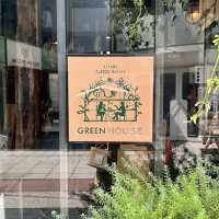 【東京/青山🇯🇵】お花に囲まれて🌼 青山フラワーマーケットgreen house