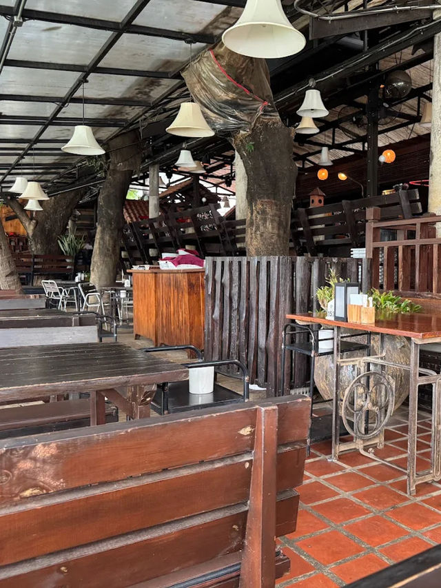 🏞️🍷 The Good View – แลนด์มาร์กริมแม่น้ำปิง
