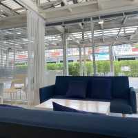 คาเฟ่มินิมอล โทนสีขาวคลีน ใจกลางเมืองตรัง 