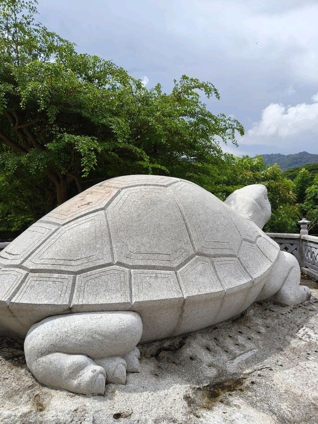 Discovering the Tranquil Beauty of Kek Lok Si Temple in Penang