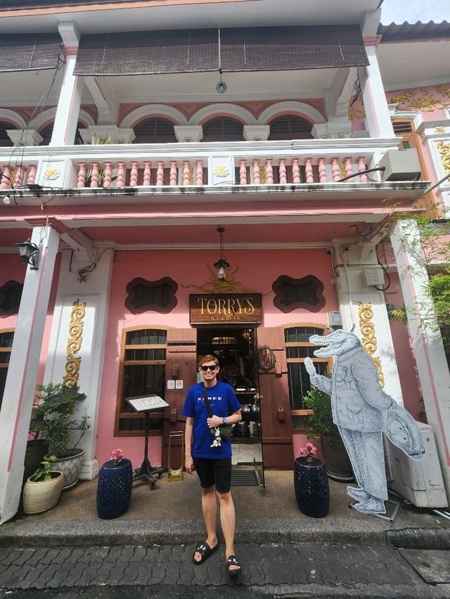 5 Days of Summer Magic in Phuket: Temples, Treats & Tropical Vibes
