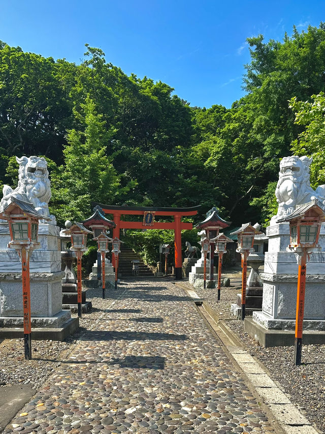 高山稲荷神社
