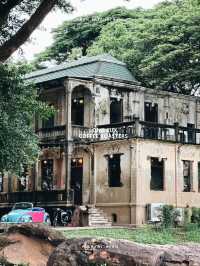 หลงรัก คอฟฟี่ โรสเตอร์ (Long Lux Coffee Roasters)