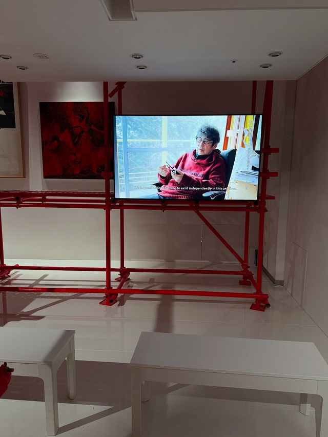 【無料】GUCCI銀座ギャラリーの横尾忠則展