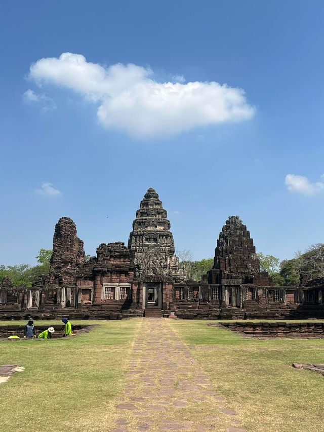ปราสาทหินพิมาย