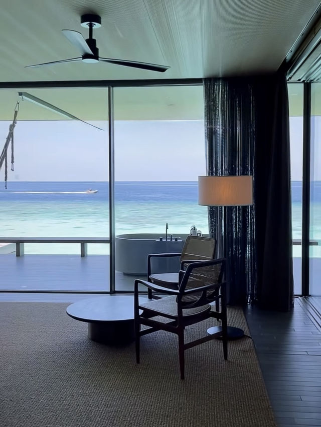 Saving on Ritz-Carlton Maldives