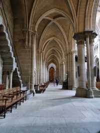 🕍 Lausanne Cathedral – A Gothic Masterpiece Overlooking Lake Geneva