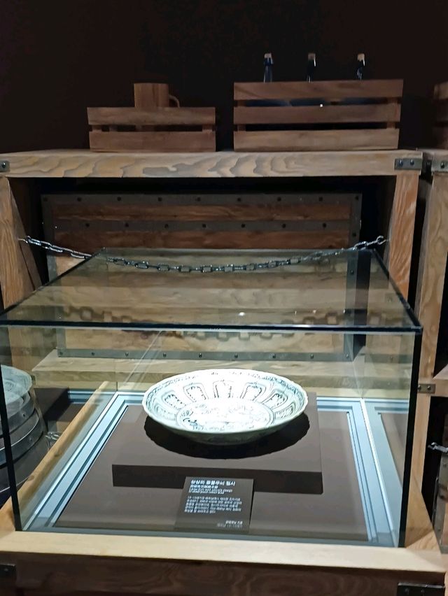 실제 크기의 전통 선박