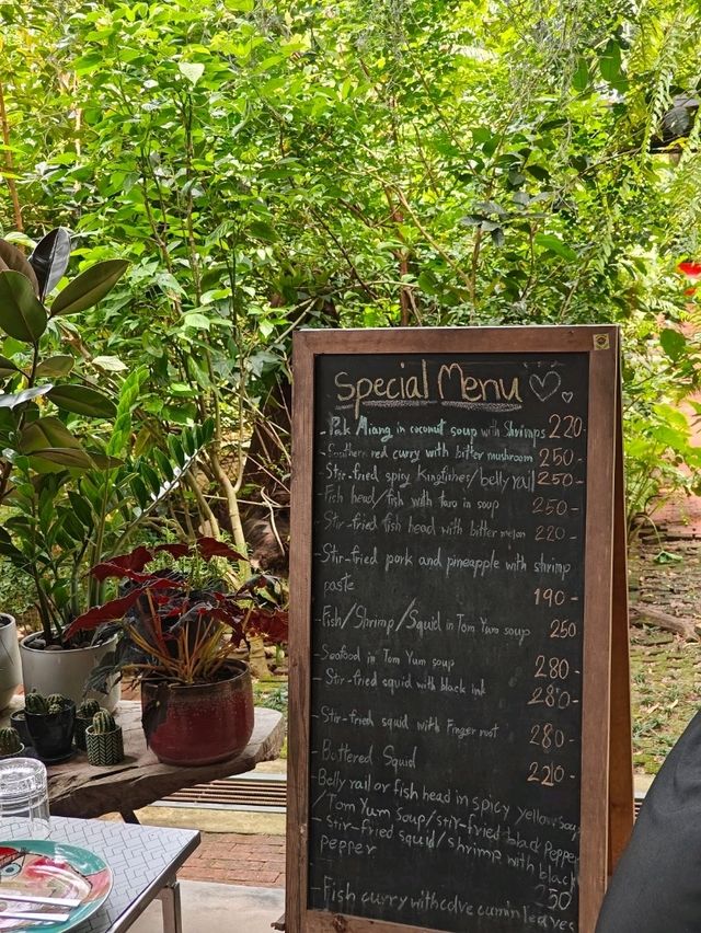 ร้านอาหารท้ายเหมือง 076 สโลว์ไลฟ์รสชาติที่จริงใจ