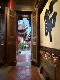 雲林虎尾持法宮｜「恭敬威嚴五文昌殿 ‧ 一拜頂禮寄心志，文運隨香起清明」