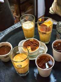 ต้นกำเนิดกาแฟไข่ที่ต้องมาลองสักครั้ง! “Café Giảng