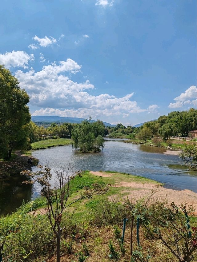 Yujin Bridge in Shaxi Ancient Town, Jianchuan, Yunnan
