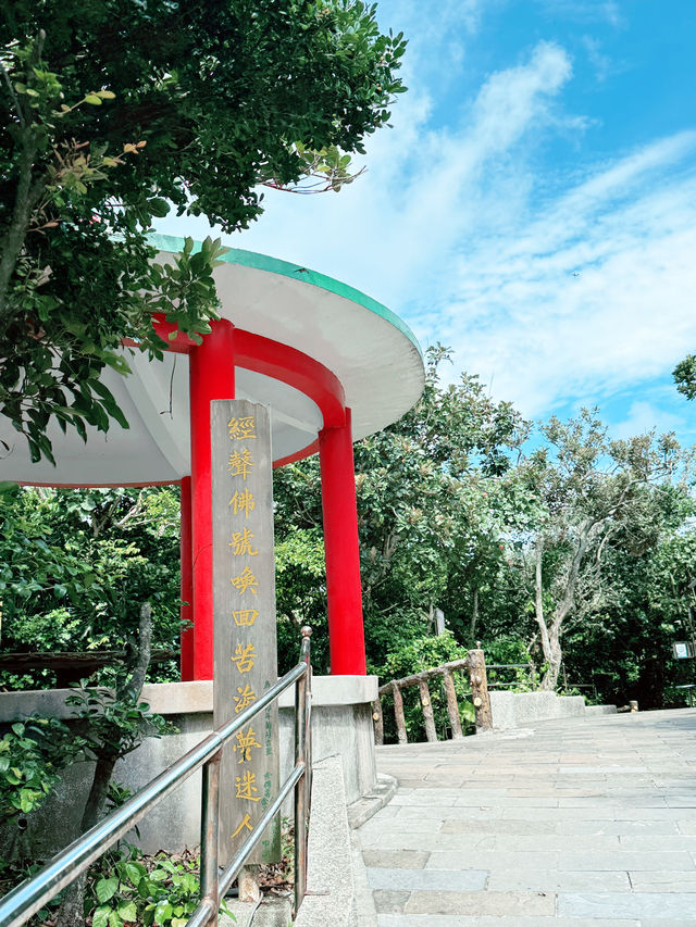 綠島觀音洞｜石觀音的靜默慈容，海島聖境裡的一段清涼心旅