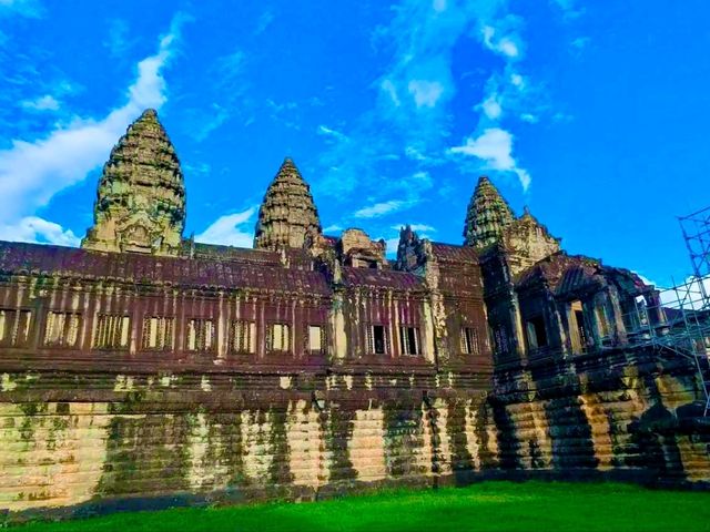 壯麗日出下的世界奇觀──吳哥窟 Angkor Wat