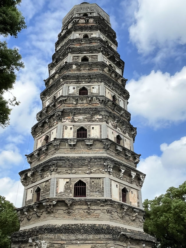 ⛰ Tiger Hill — The Soul of Suzhou