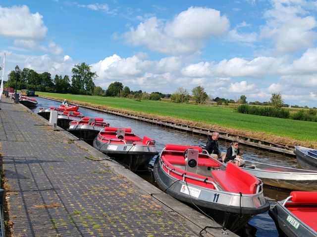 A Day in Giethoorn