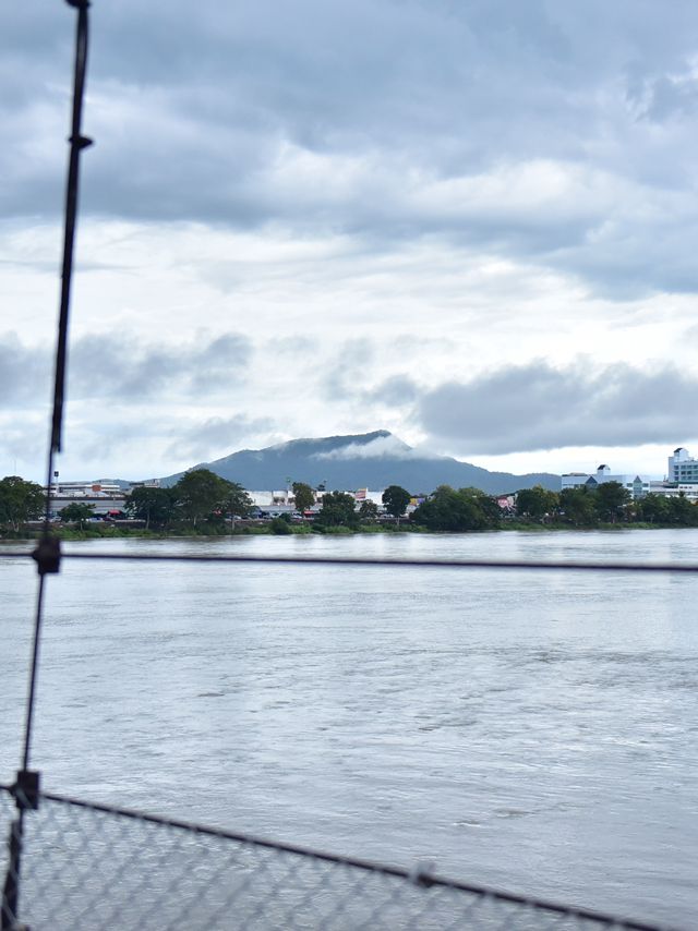 สะพานสมโภชกรุงรัตนโกสินทร์ 200 ปี