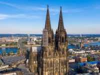 Cologne Cathedralมหาวิหารโกธิกที่งดงามเหนือกาลเวลา