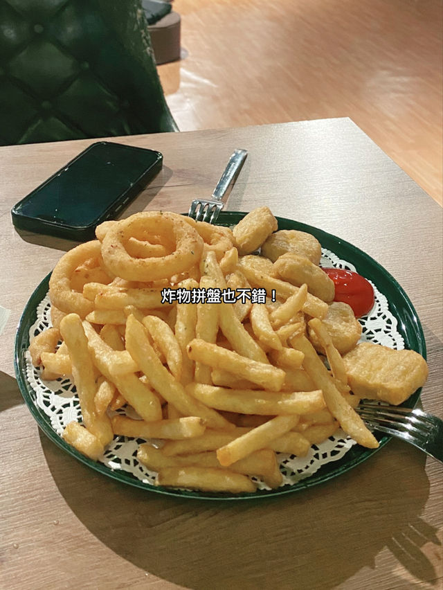 台北公館 貓食光 陪伴貓貓的新去處