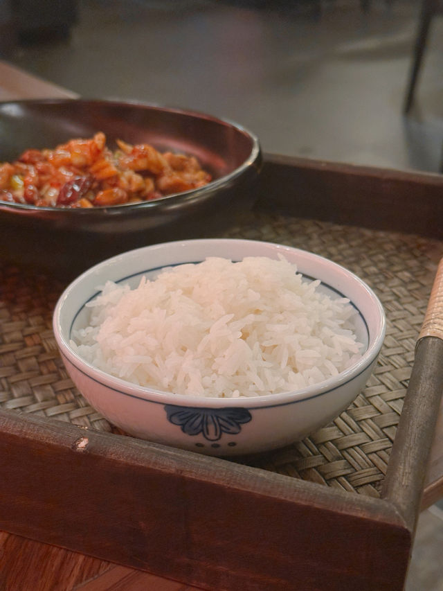 銅鑼灣麻辣新體驗川菜館🌶️  