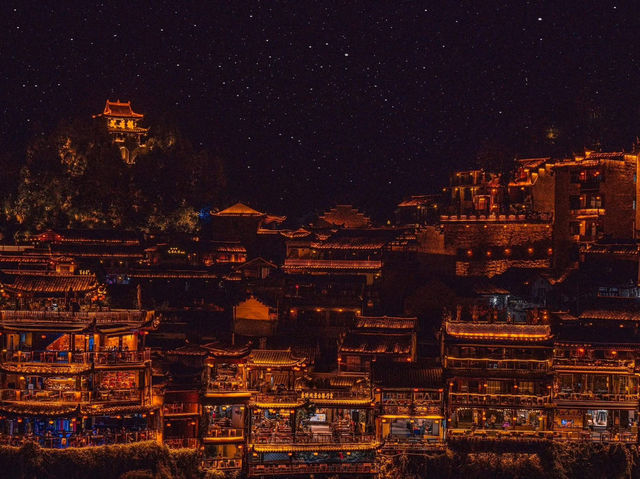 💧 Furong Ancient Town – The Waterfall Town of Western Hunan
