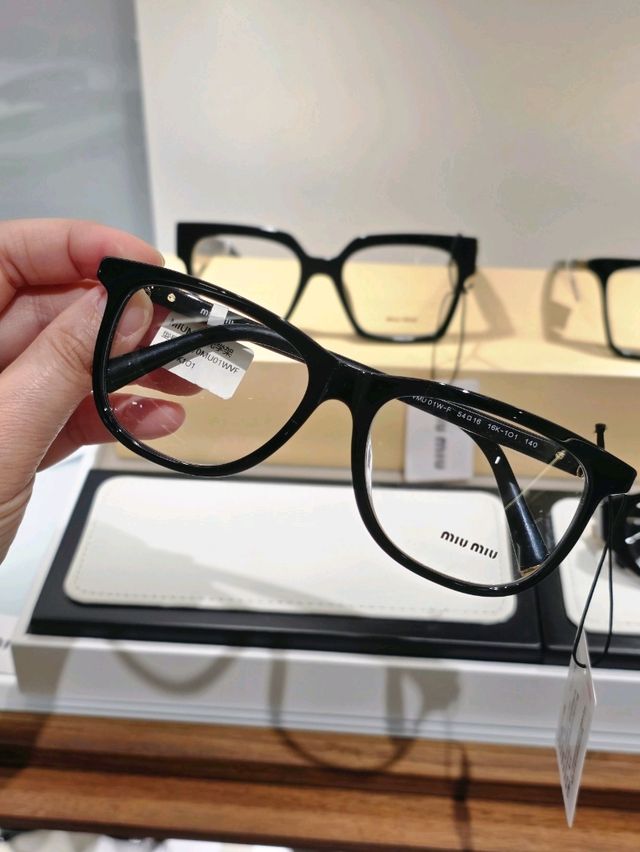 羅湖商業城, T台眼鏡