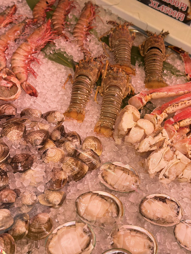 ตลาดปลาซึกิจิ Tsukiji Fish Market