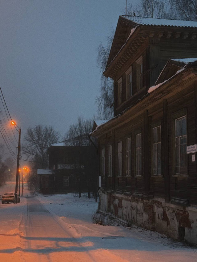 Мышкин: вечерняя метель и купеческие холмы 